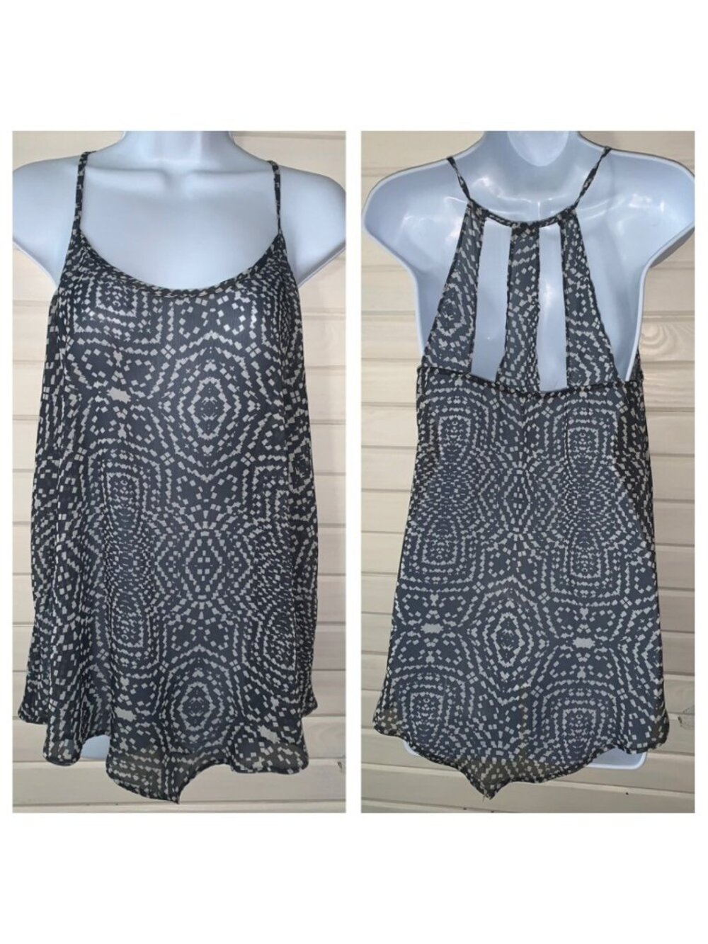 Maurices Sz MEDIUM Gray Chiffon Blouse Top Tank Sleeveless Keyhole Back EUC